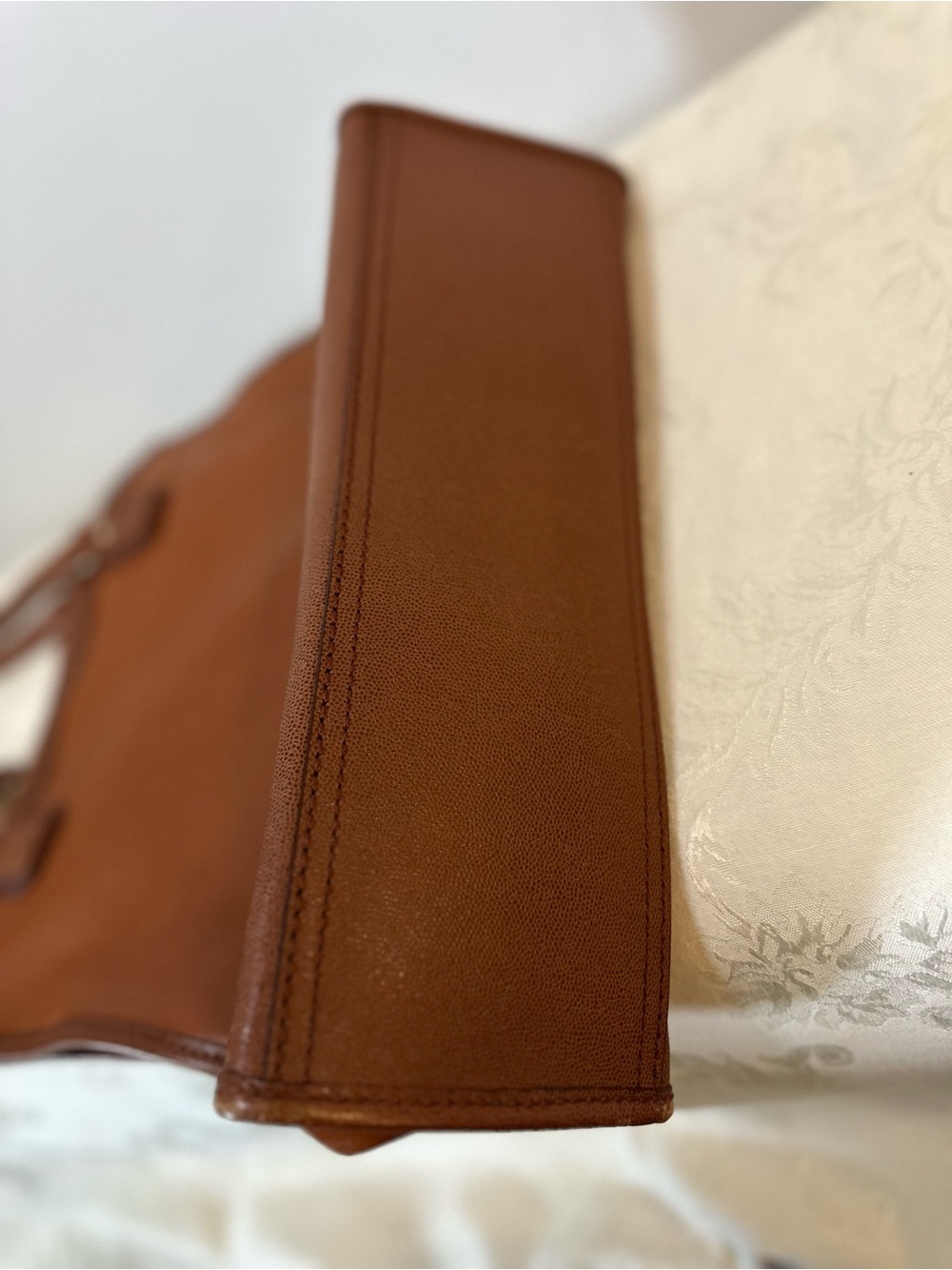 Cole Haan Designer Leather Tote Bag in Cognac - Picture 4 of 16